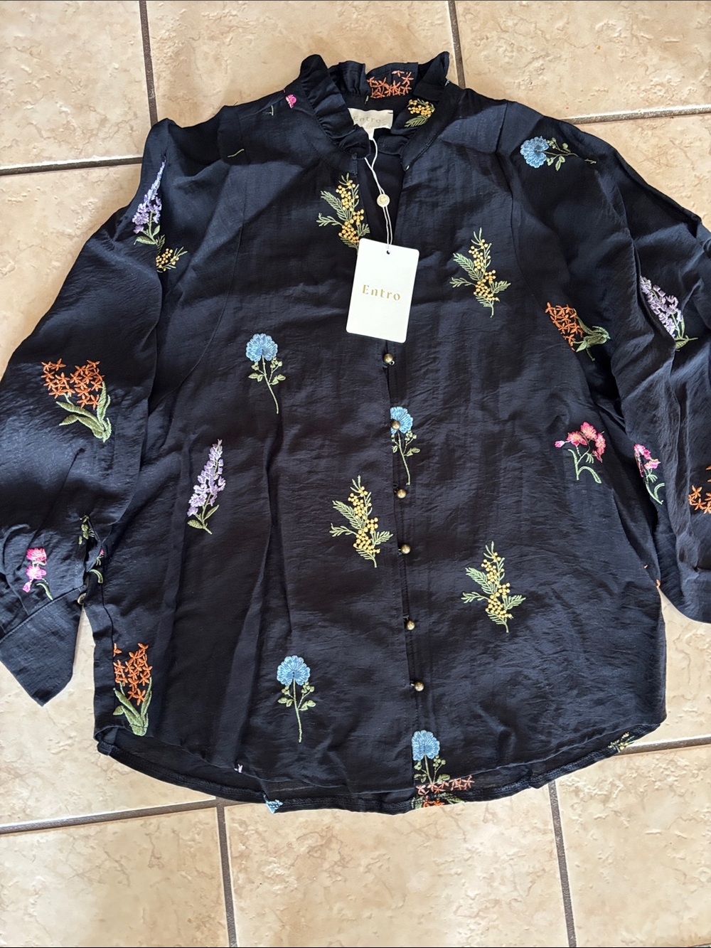 entro Black Floral Embroidered Button-Front Top twill very light for all seasons